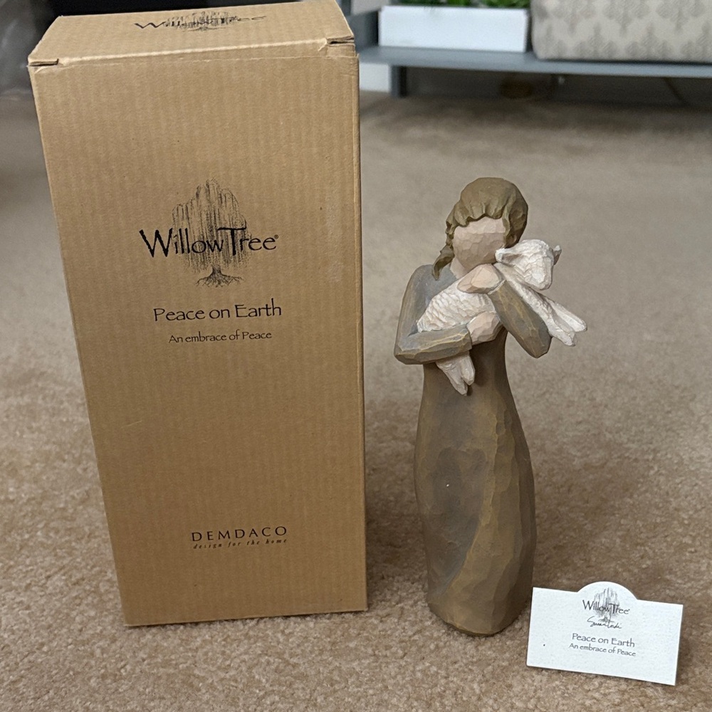 Like new Peace On Earth Willow Tree Figurine for Sale!